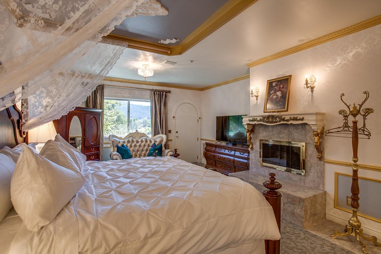 Storybook Riverside Inn Leavenworth Zewnętrze zdjęcie